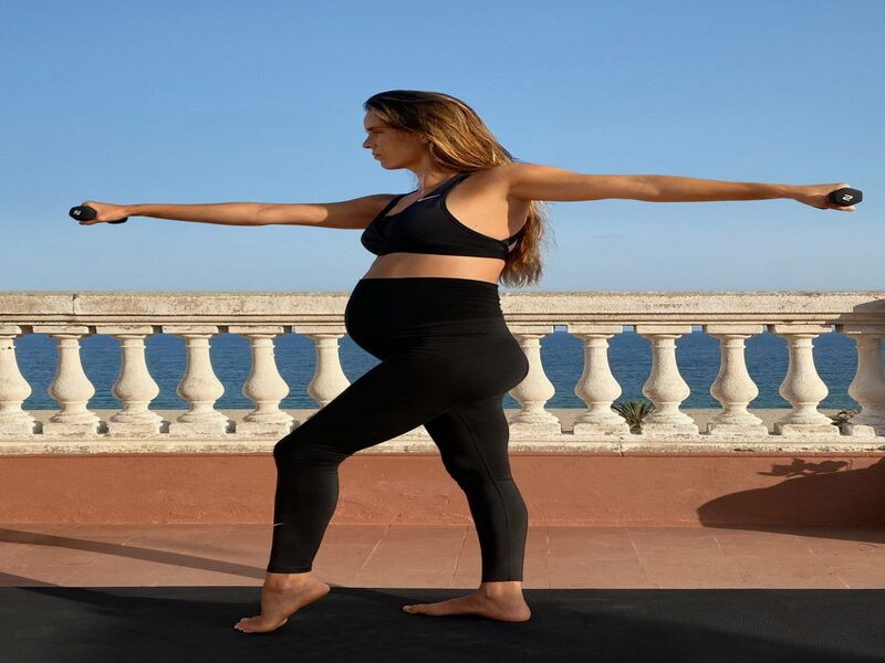 Luyện tập Yoga giúp gia tăng sự linh hoạt cho mẹ bẩu